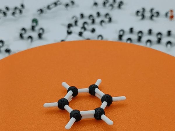 https://makerworld.bblmw.com/makerworld/model/US9cba7a607734d0/design/2025-10-18_92a16ee5c5157.gif