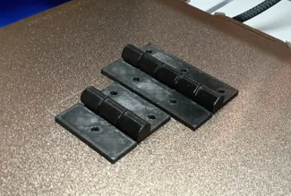 Customizable Parametric Hinge