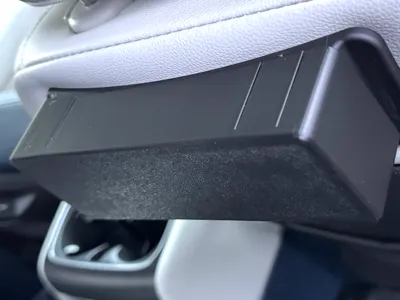 Kia Carnival Rear Entertainment Mount Cover