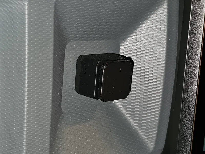 DACIA YouClip Verlängerung fürs Armaturenbrett
