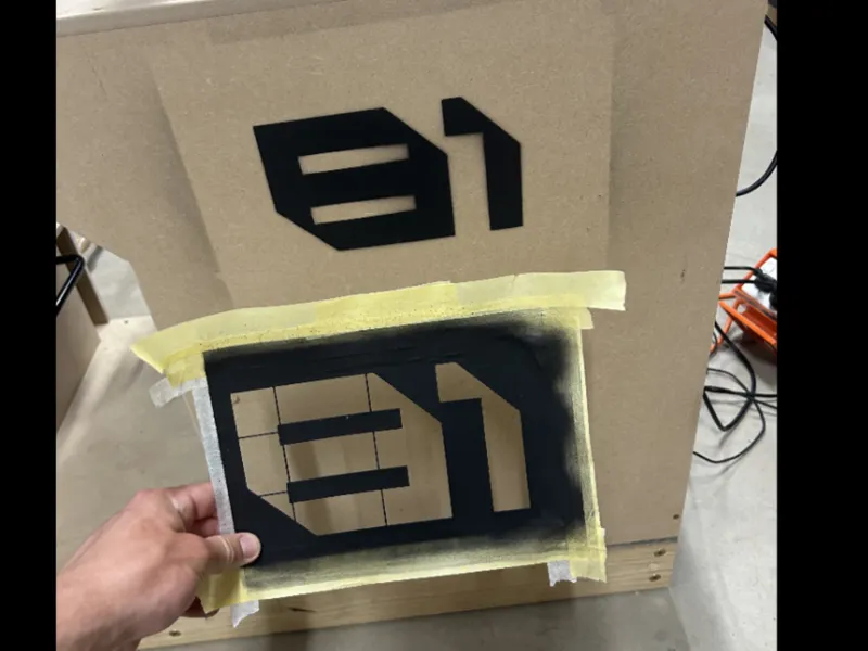 Oscar Piastri 81 Template/stencil for spray paint