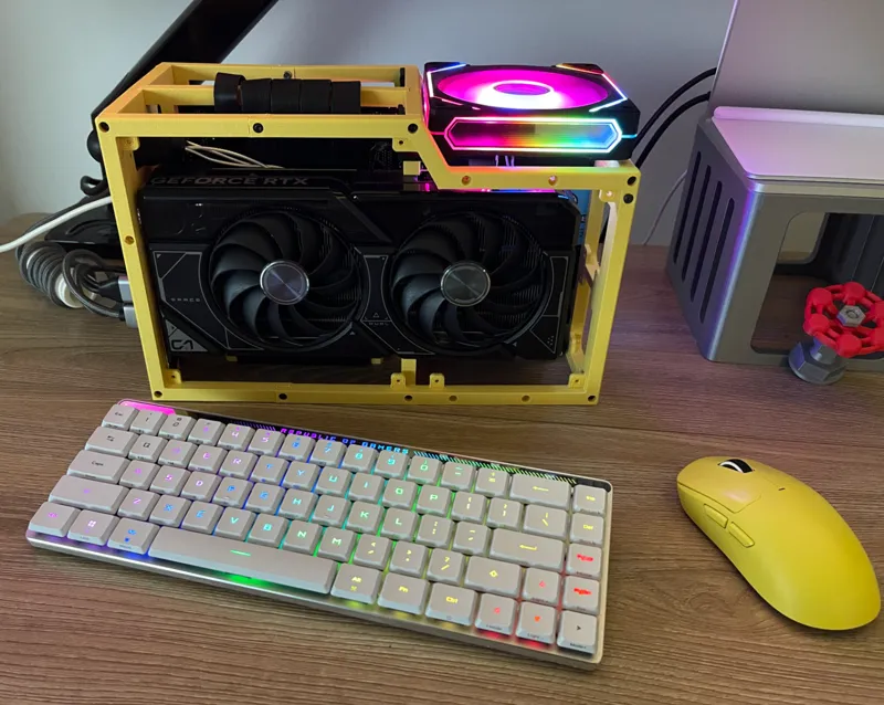 ITX PC case 8L