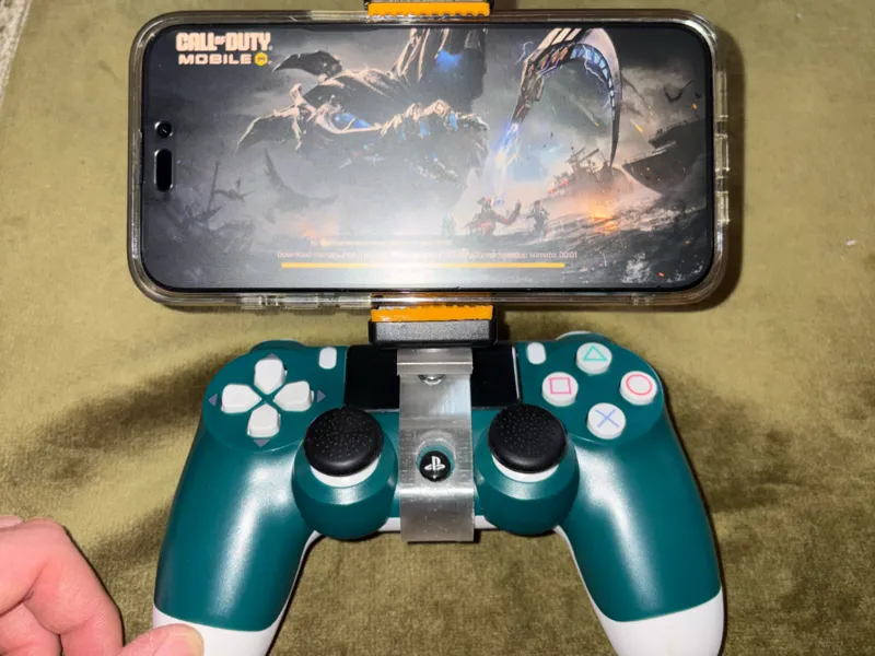 Dualshock 4 Phone Holder (PS4 Controller)