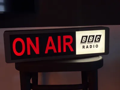 ON AIR BBC RADIO Lightbox