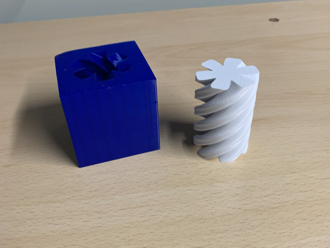 Passtrough Fidget Toy -- Special Cube Shape --