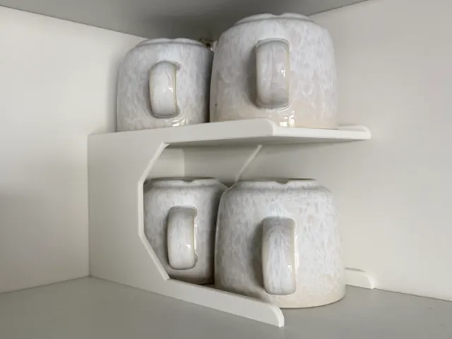 Compact Coffee Mug Shelf, no supports