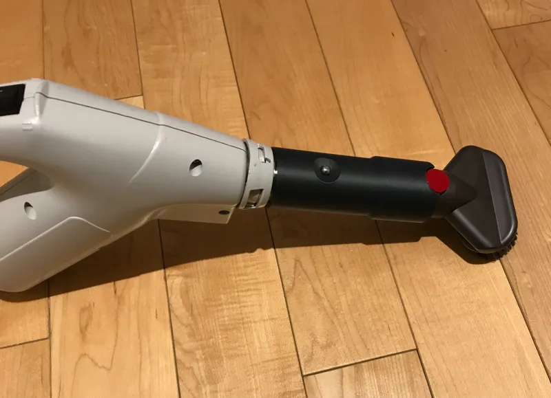 Adaptor for using Dyson accessories (V8/V7) on generic vacuum cleaner systems