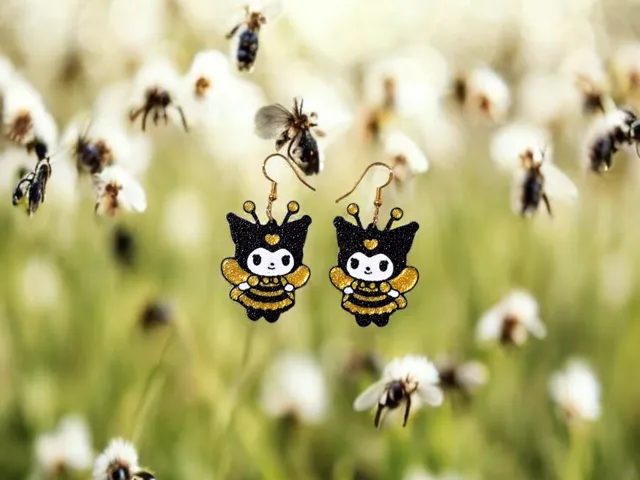 Kuromi fairy bee earrings