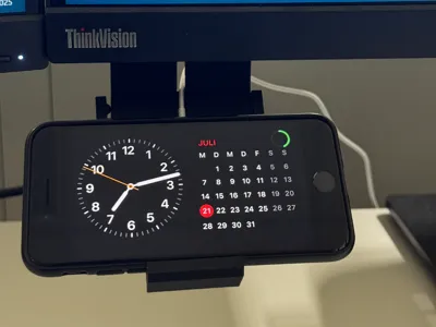 MagSafe Desktop/Monitor Phone Holder