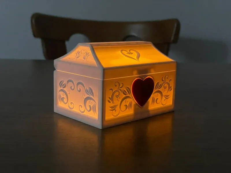 Elegant Valentines Day Box-Unlocks with Heart Key
