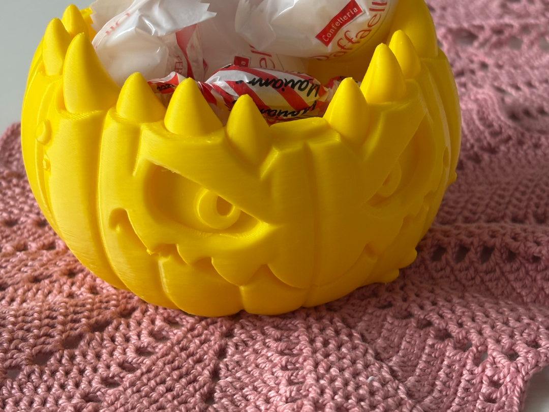 Monster Pumpkin Candy Bowl - Toothy Lantern 3D model