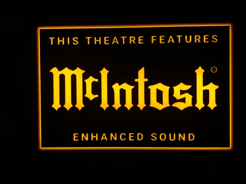 McIntosh Lightbox