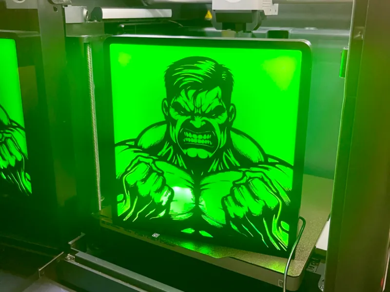 HULK lightbox