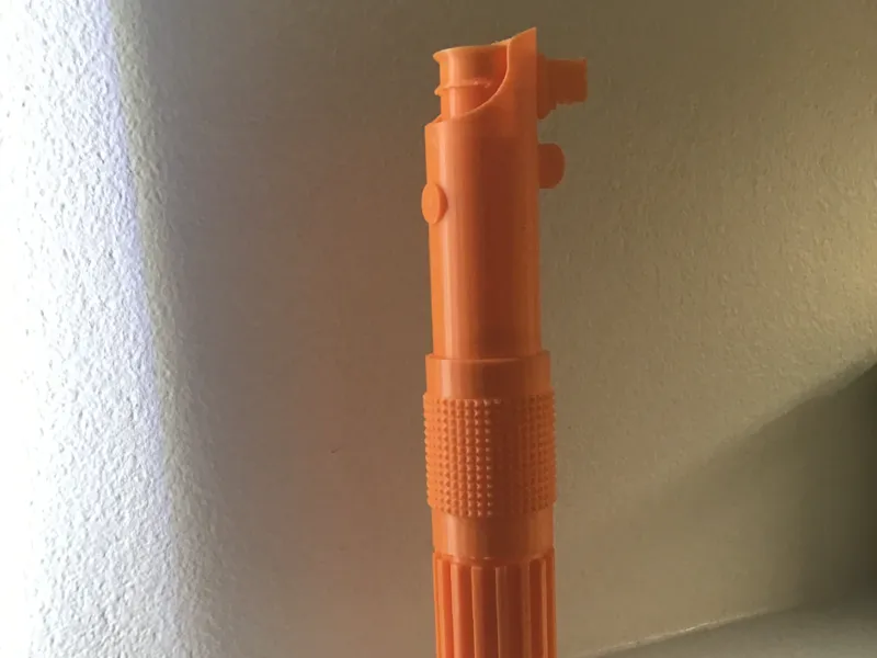 Anakin's lightsaber (print in place)