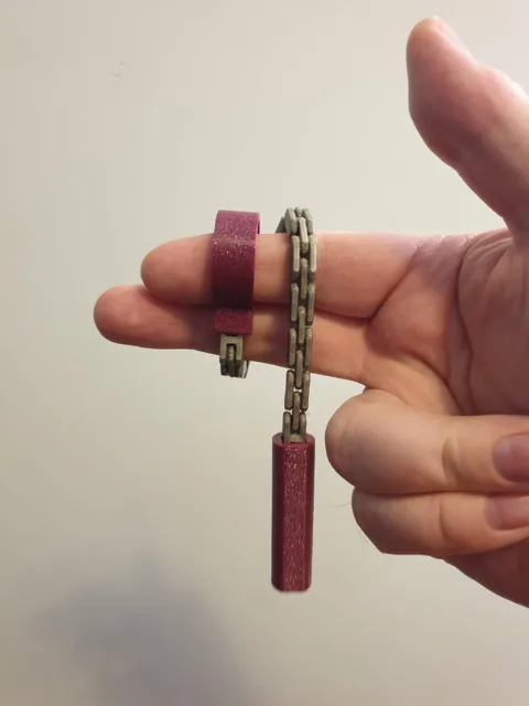 Ringchaku Spinning Fidget Toy view 2