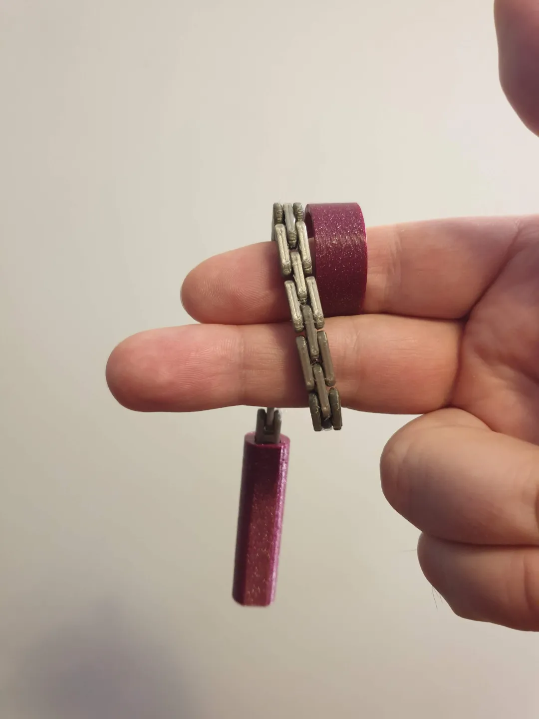 Ringchaku Spinning Fidget Toy view 4
