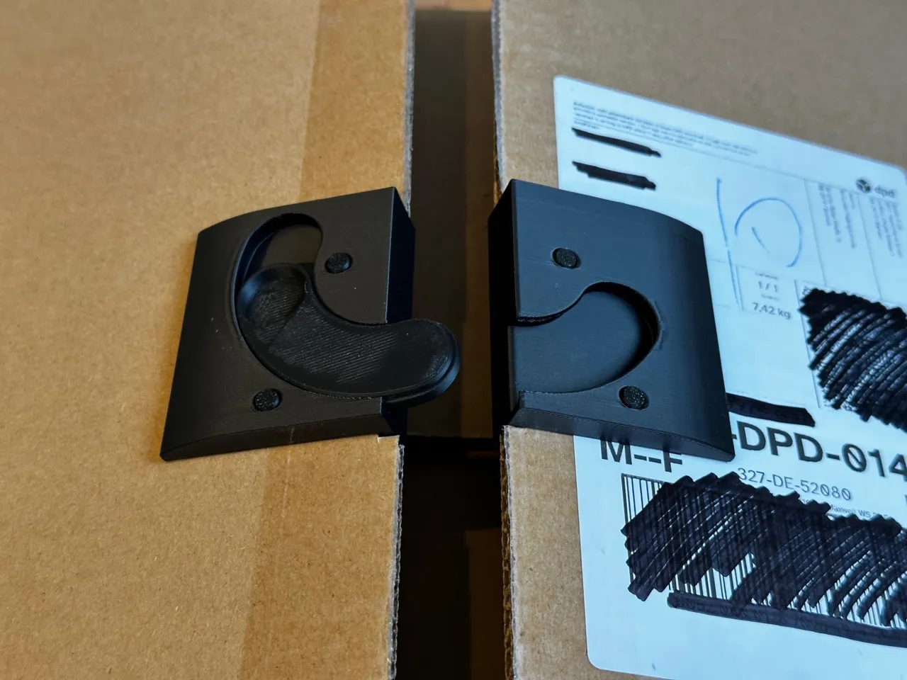 Verschluss für Pappboxen (Verbessert) view 3