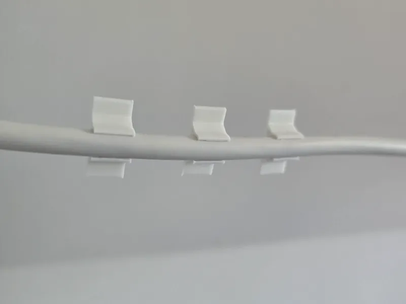 Minimal Cable Clip – Adhesive Mount, No Drilling