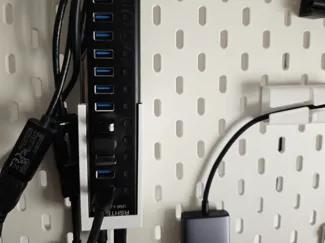RSHTECH USB Hub 3.2 Skadis Mount