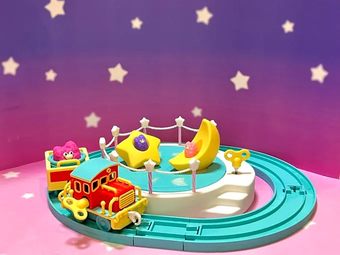 星と月のコーヒーカップ(遊園地の遊具)