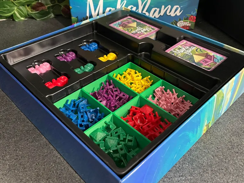 MakaBana boardgame  organizer