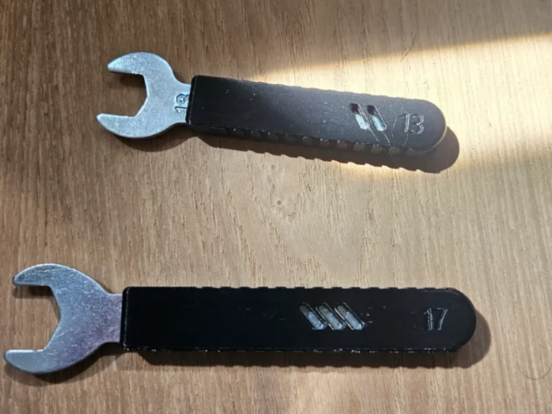 Manche pour clé plate de CNC