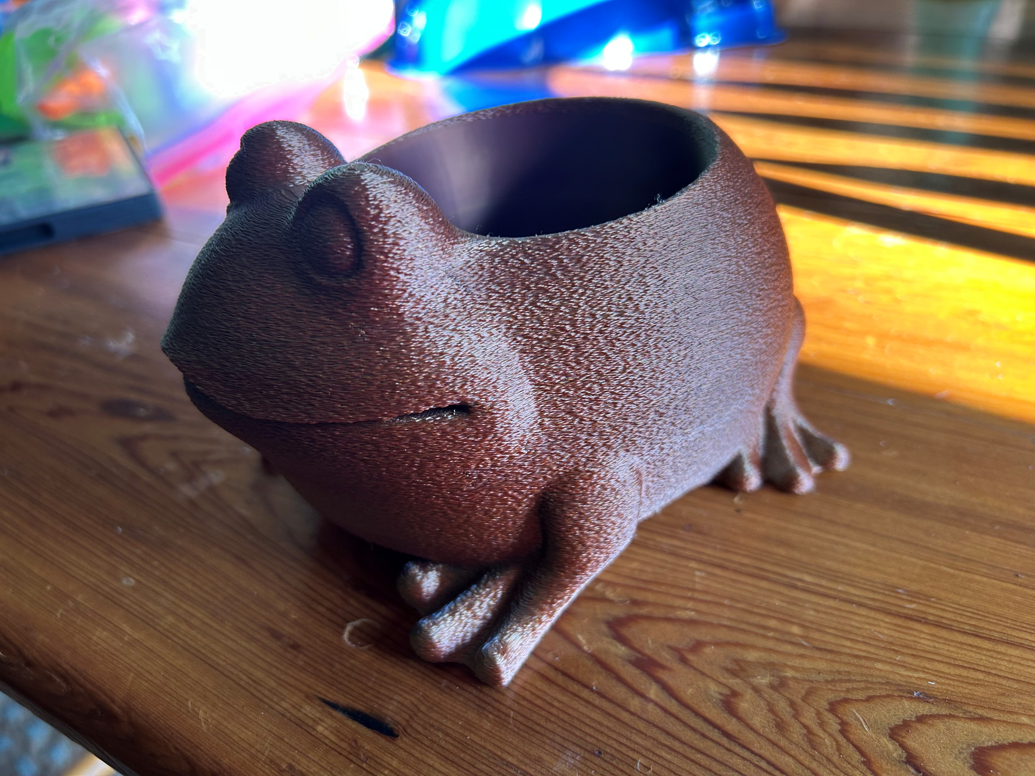 Miniatura 2 do modelo 3D Frog Planter