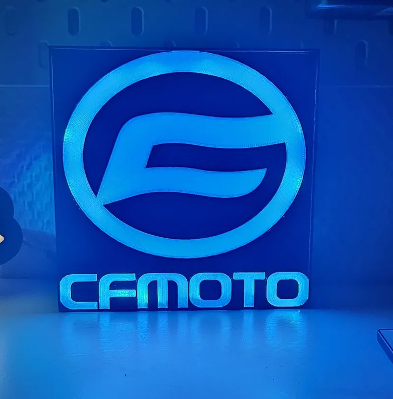 CF moto lightbox