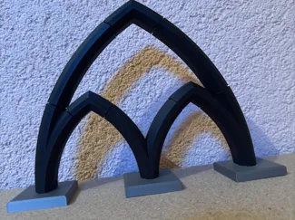 Maßwerk mit Standfüßen