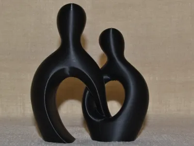 Couple figurine