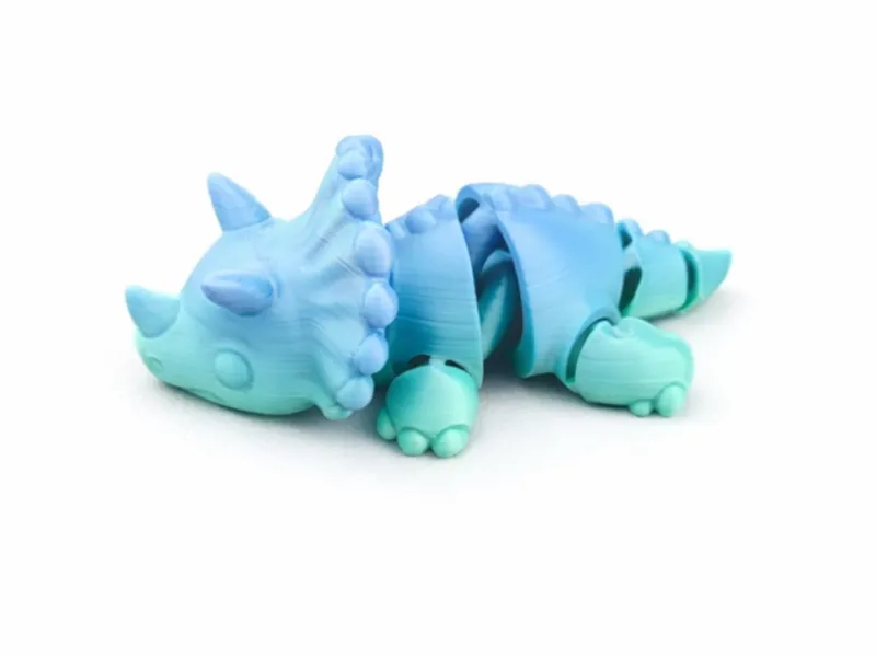 Flexi triceratops
