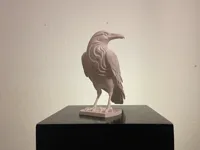 Corbeau low poly — sculpture — photo 2