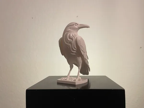 Corbeau low poly — sculpture