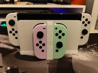 Nintendo Switch Oled Dock Base + Joycon holder