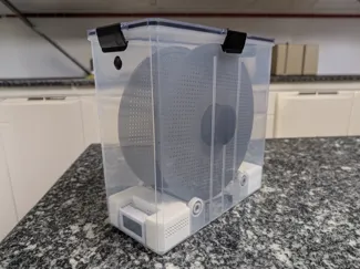 Dessicant containers for external dry boxes