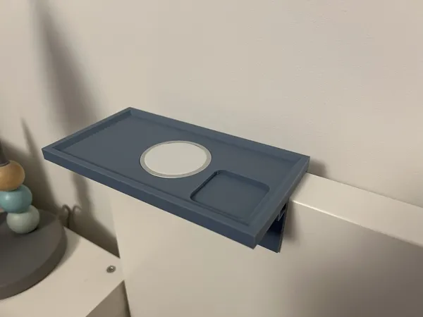 Étagère tête de lit IKEA Malm avec chargeur MagSafe