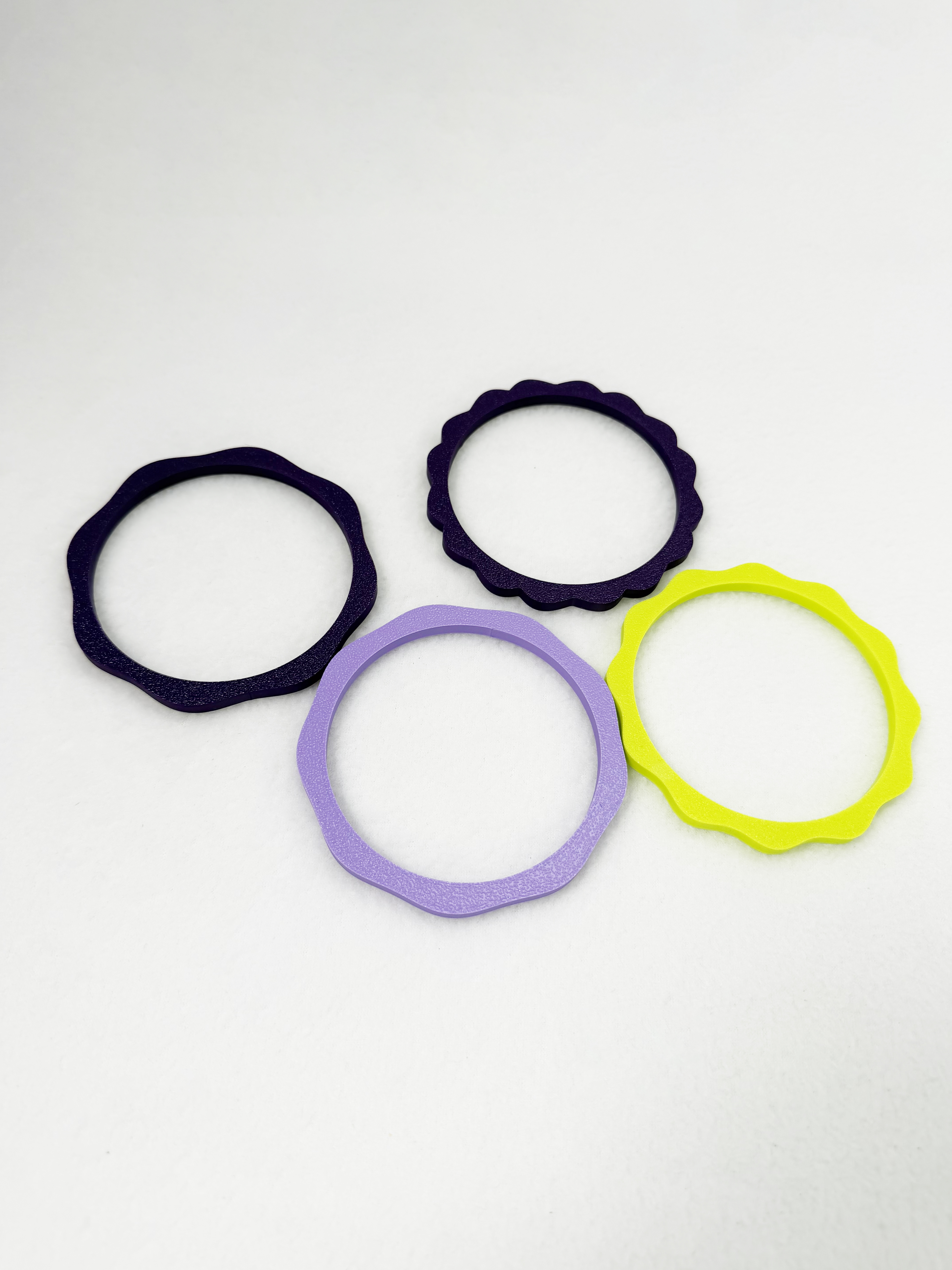 Miniatura 2 do modelo 3D Customizable Bracelet Maker