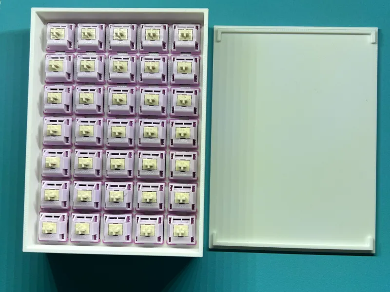 Keyboard Switch Box Stackable/ Tastatur Switch Box