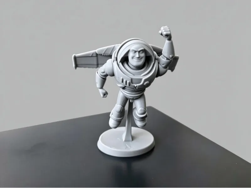 Levitating Buzz Light Year - Toy story