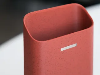 Magnetic Poop Bucket