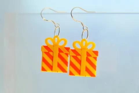 Christmas gift box earrings view 2