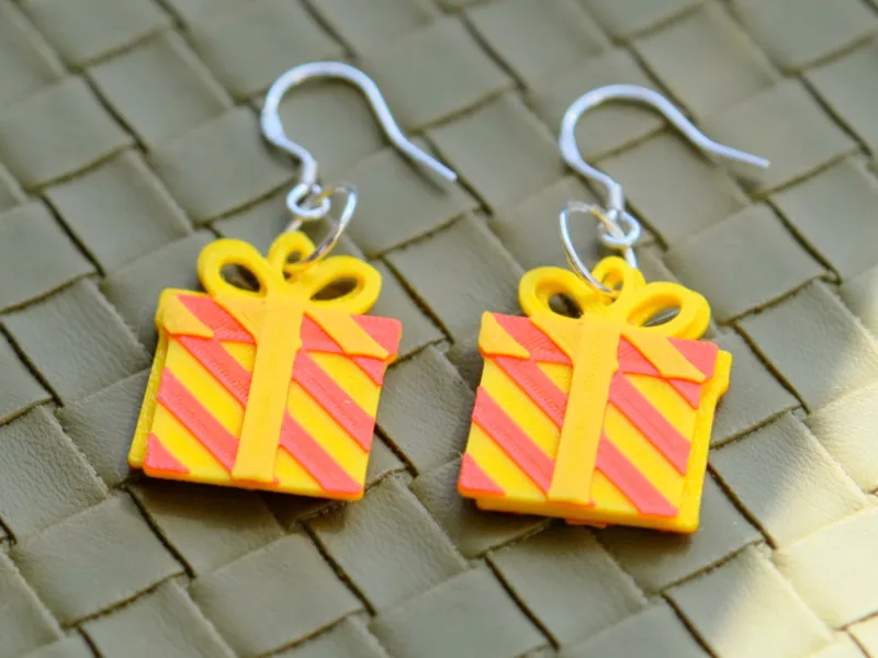 Christmas gift box earrings