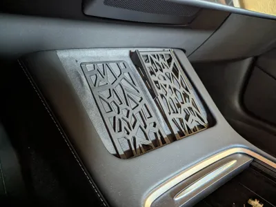 Tesla charging + non-charging Phone Pad 