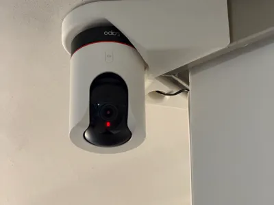 Tapo C225 External Corner Mount
