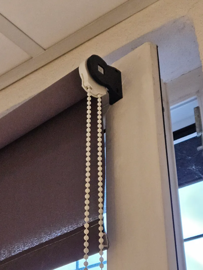 blind holder