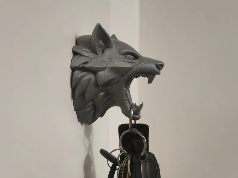 Wolf Key Hanger