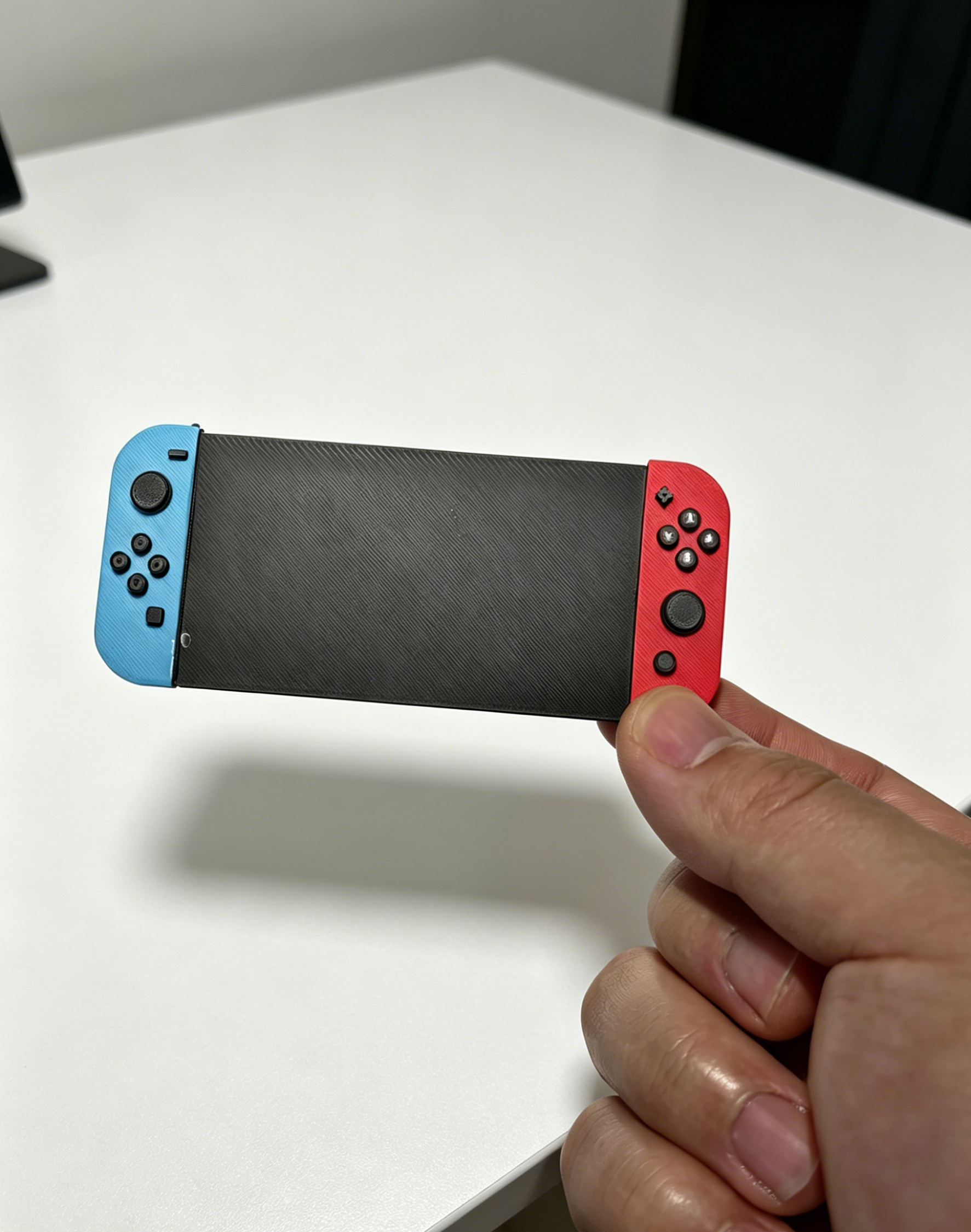Miniatura 2 do modelo 3D Mini  Switch Handheld Console Model Ornament