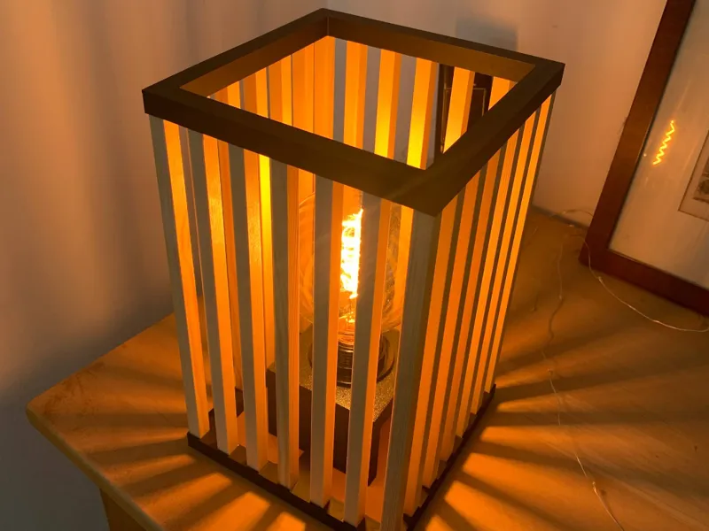 Modern Slatted Ambient Lamp (E27)