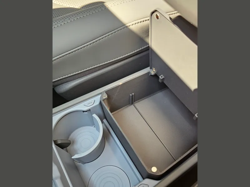 KIA EV3 - Storage box for centre console