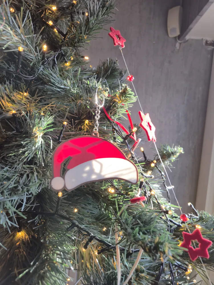 Santa Hat keychain - Free 3D Print Model - MakerWorld